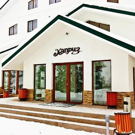 Kapriz Karakol Hotel Exterior foto